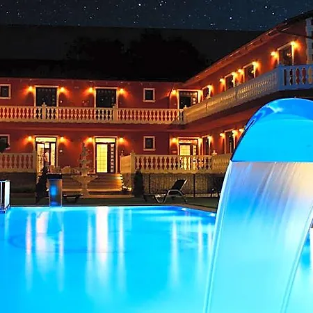 Otel Artemis Wellness Štúrovo