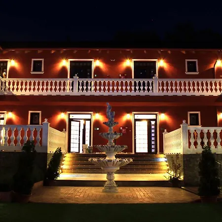 Artemis Wellness Отель Штурово